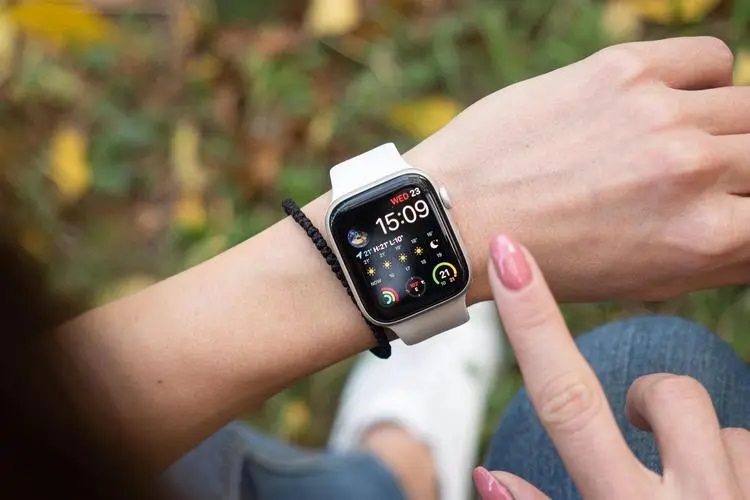 苹果手表健康检测及预警获专利授权!